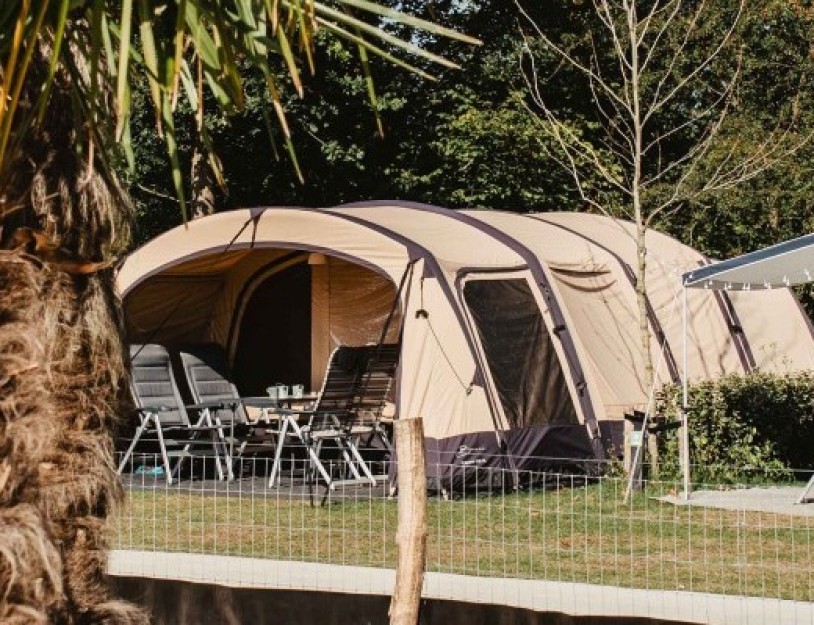 camping-de-kleine-wolf-kamperen-aan-zandstrand (1).jpg