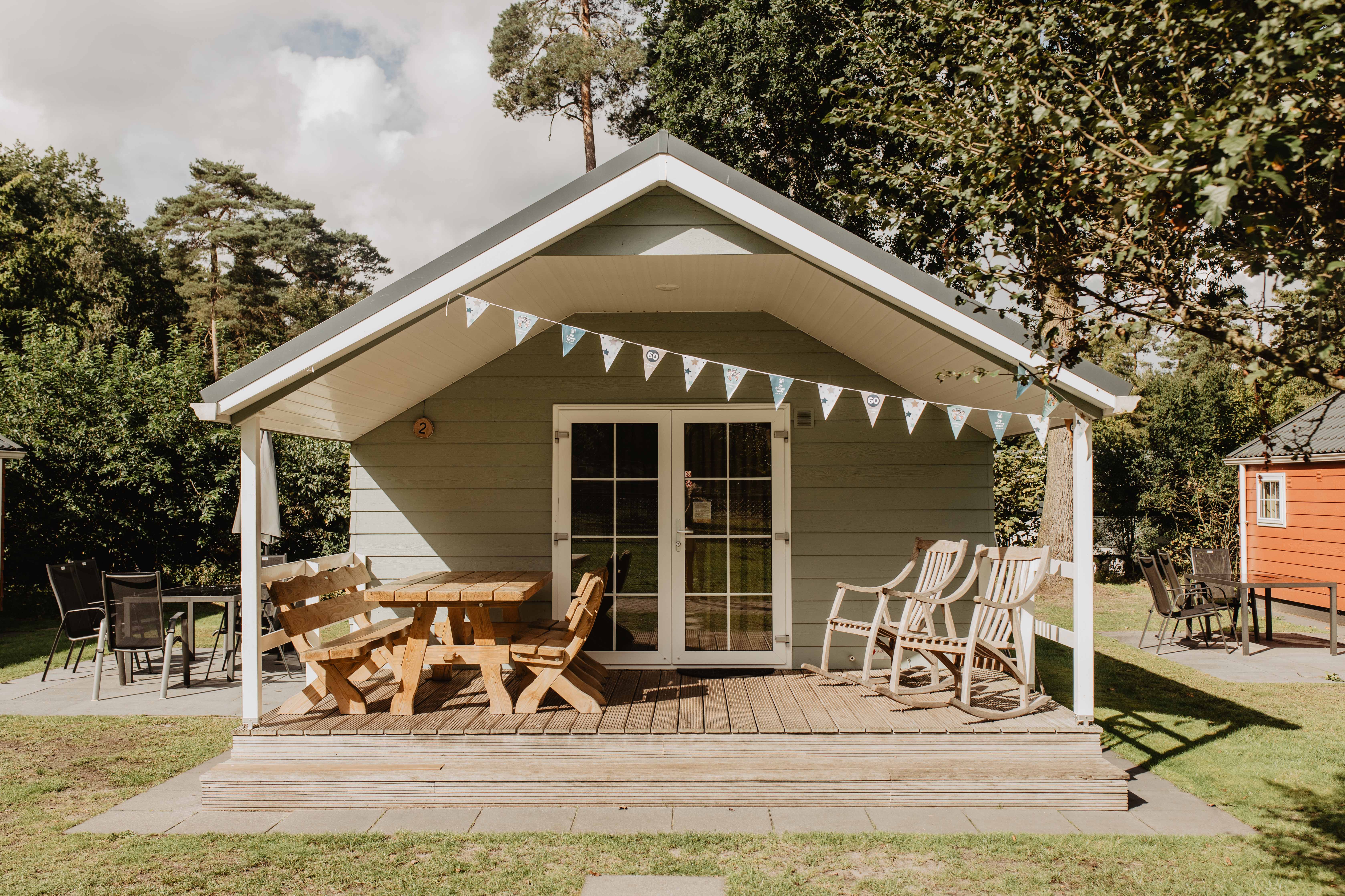 Camping-de-kleine-wolf-accommodatie-outdoorlivinglodge-2.jpg