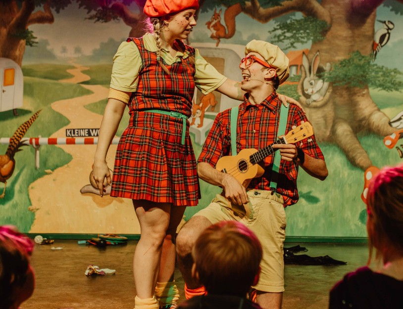 Camping-de-kleine-wolf-animatie-theathershow-bob-en-babet-15.jpg