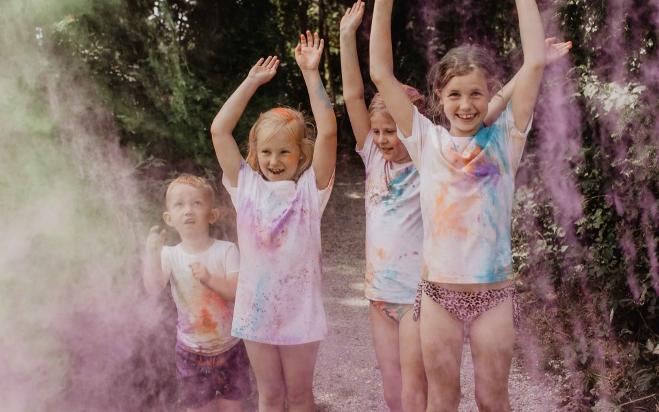 Camping-de-kleine-wolf-faciliteit-animatie-colorrun-7.jpg