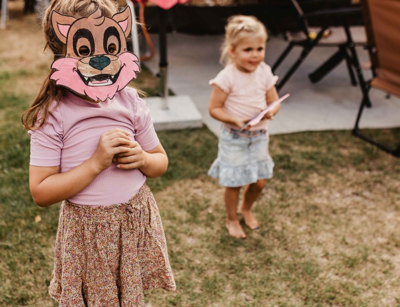 Camping-de-kleine-wolf-animatie-wolfie-masker.jpg
