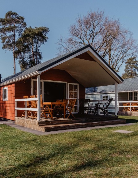 Camping-De-Kleine-Wolf-Accommodatie-Outdoor-living-lodge-6pbeetje.jpg