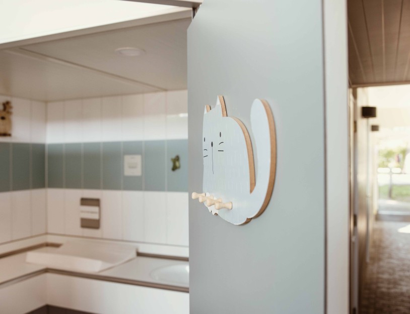 Camping-de-kleine-wolf-faciliteit-sanitairgebouw-kindersanitair-badje.jpg