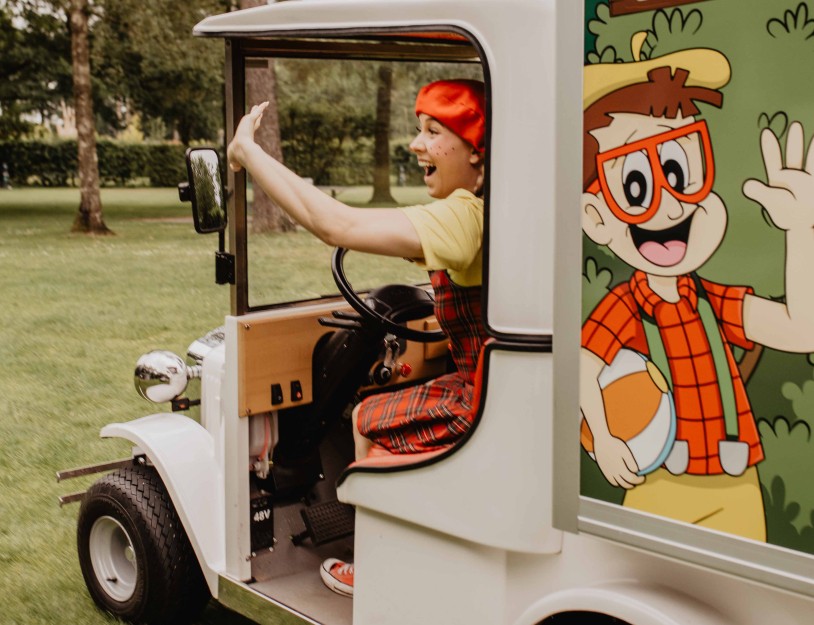 Camping-de-kleine-wolf-animatie-optocht-bob-en-babet-8.jpg