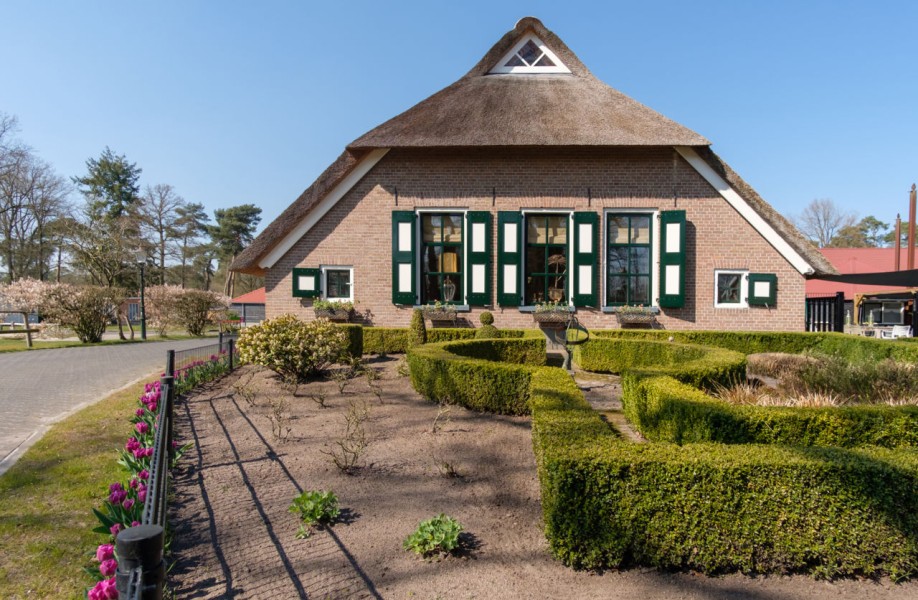 995-Boerderij-buitenkant3.jpg