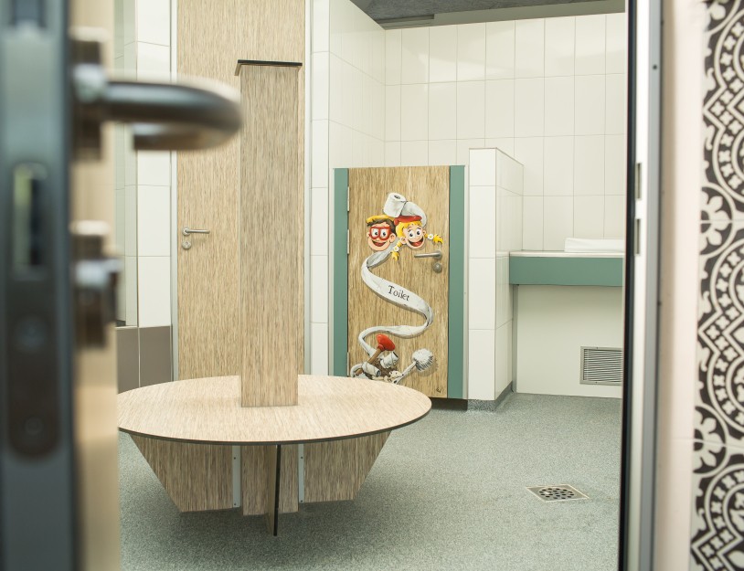 Sanitair_Koolmees kindersanitair 1.JPG