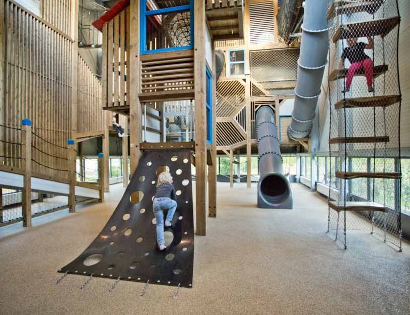indoor+speelparadijs+-+zicht+op+hoge+gedeelte+(large)-klein.jpg