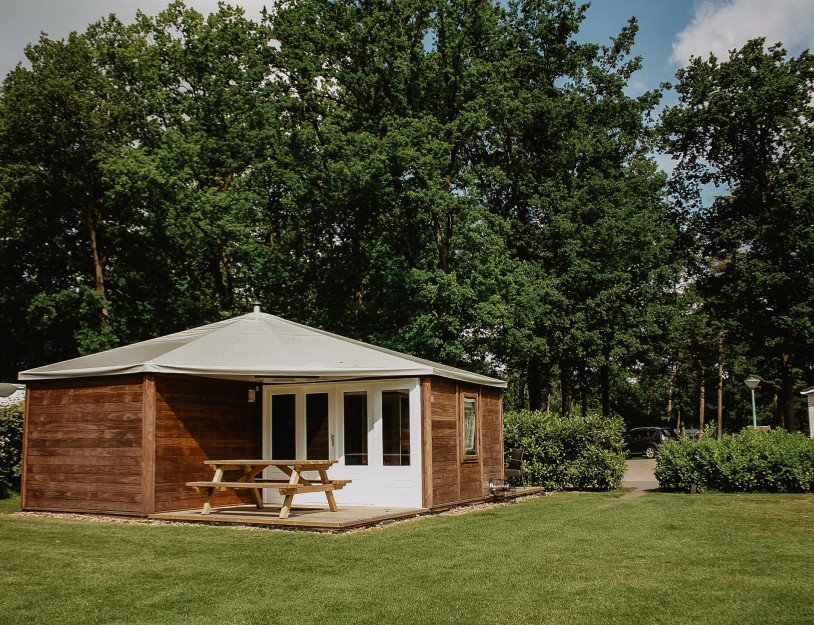 Camping-De-Kleine-Wolf-Accommodatie-Woody'sbeetje.jpg