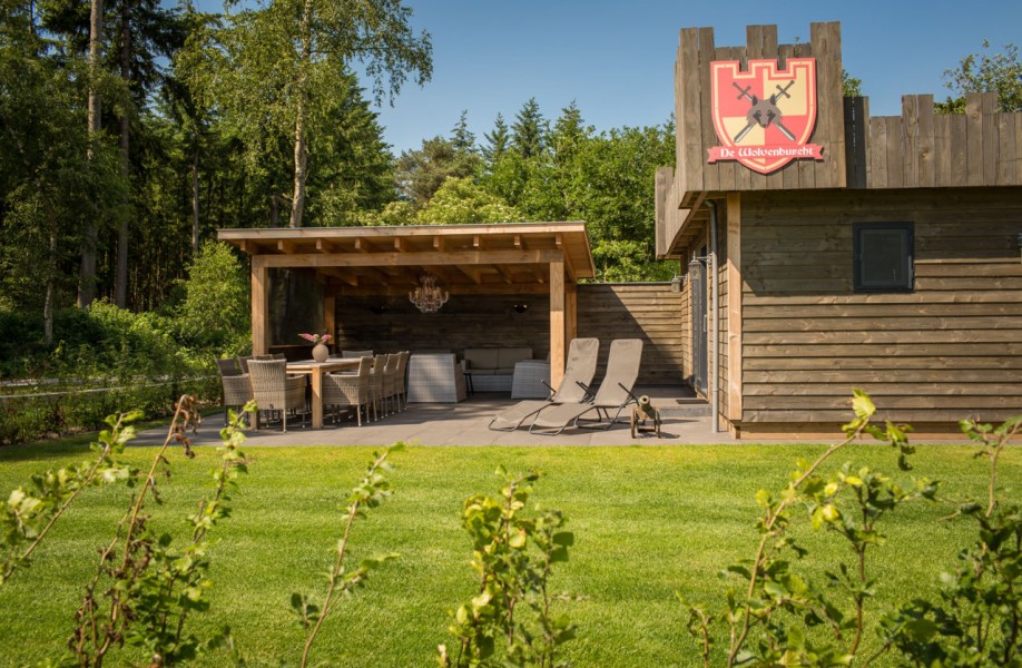 Kasteel de Wolvenburcht in Nederland